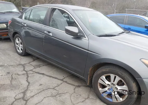 2009 Honda Accord 2.4 Lx-P z USA, uszkodzony, nr VIN 1HGCP264X9A184533